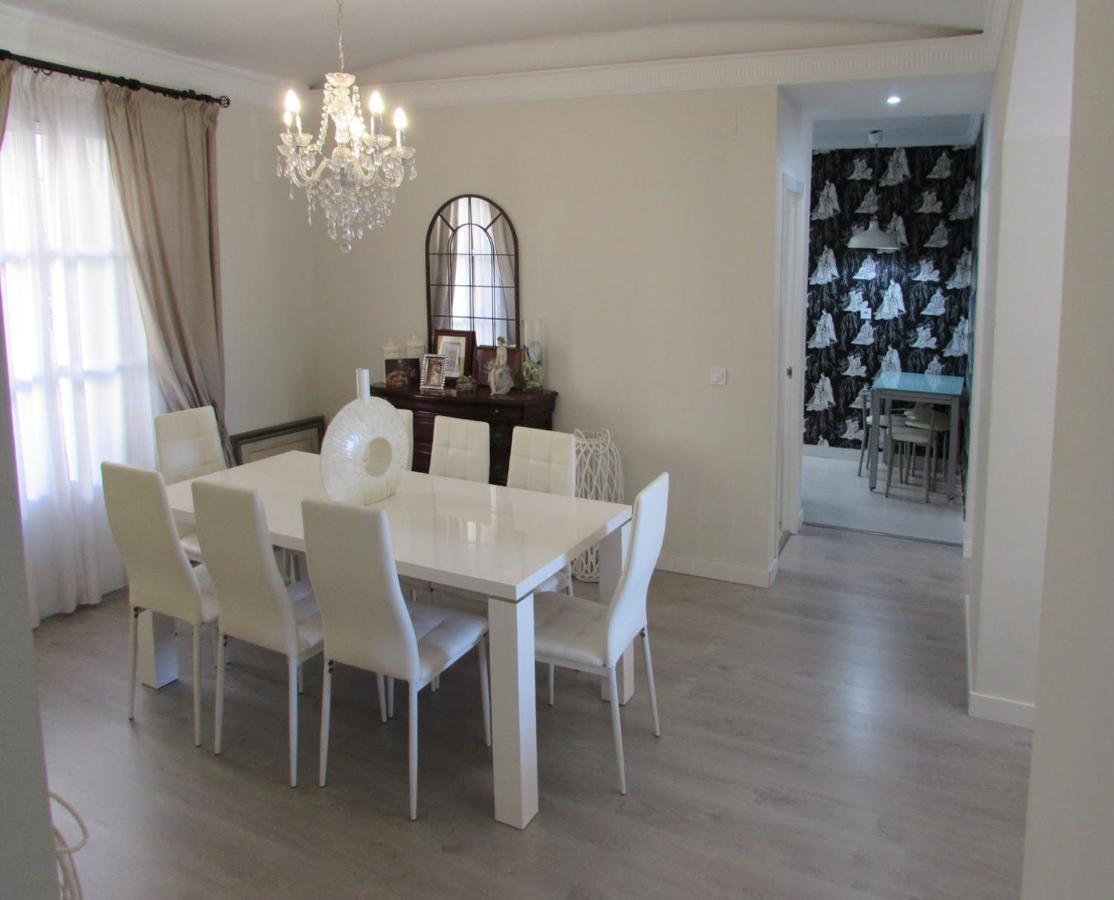 Apartamento A 50 Metros De La Playa Malagueta Con Vistas Al Mar Malaga Ngoại thất bức ảnh
