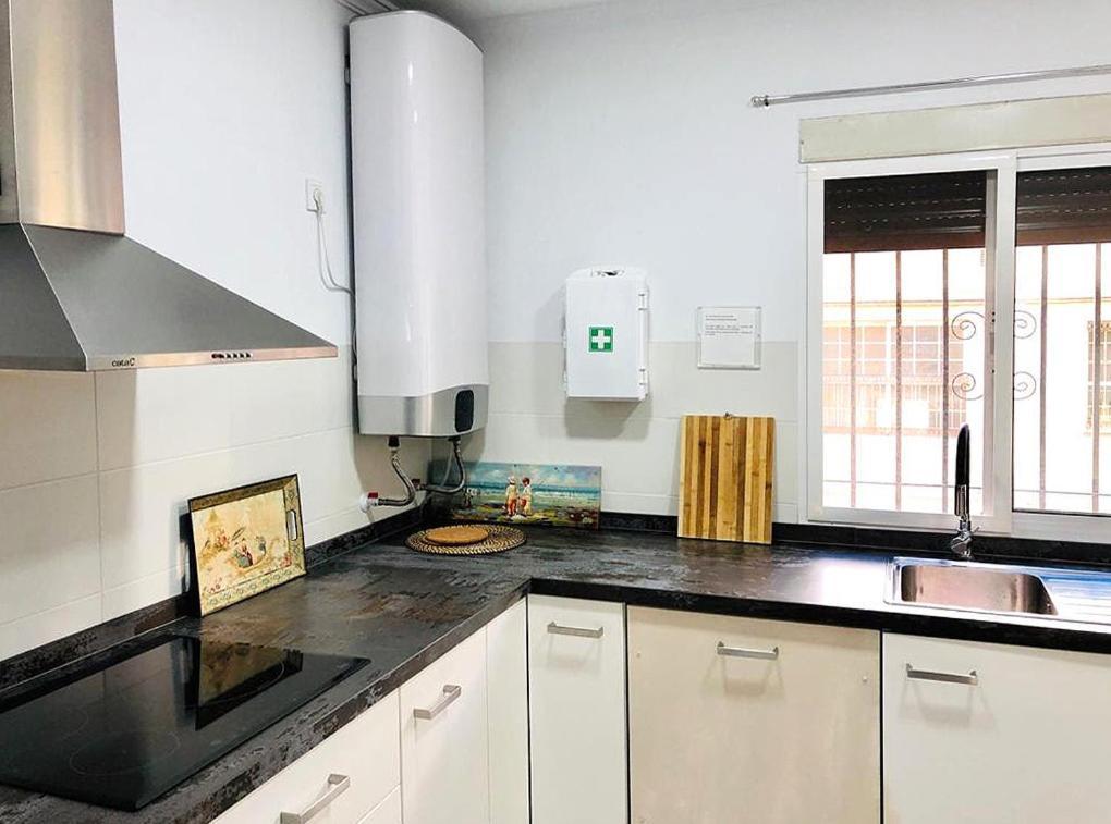 Apartamento A 50 Metros De La Playa Malagueta Con Vistas Al Mar Malaga Ngoại thất bức ảnh