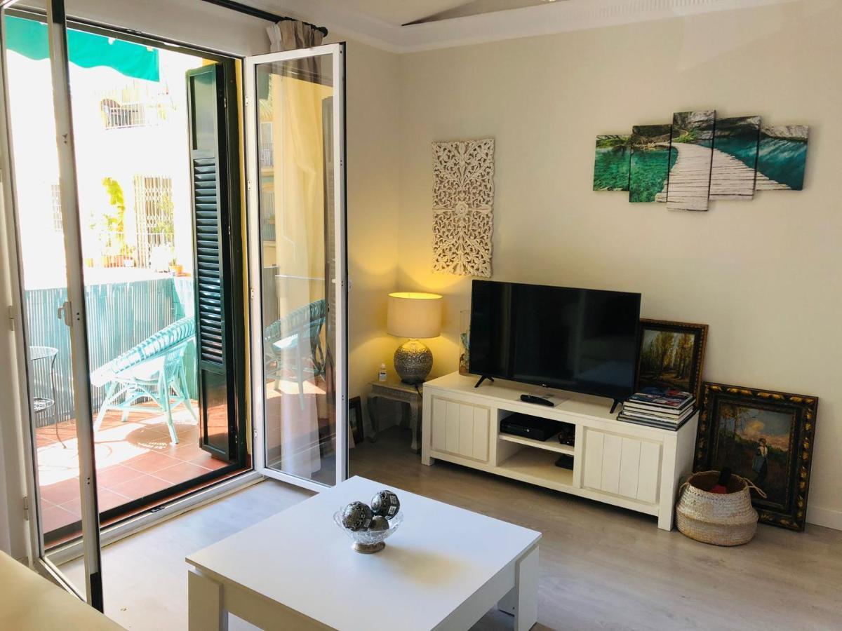 Apartamento A 50 Metros De La Playa Malagueta Con Vistas Al Mar Malaga Ngoại thất bức ảnh